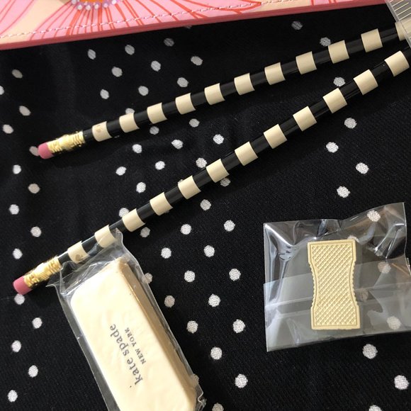 Falling Flower Pencil Pouch & Stationery 6-Piece Set. It is NEW. - Picture 15 of 15